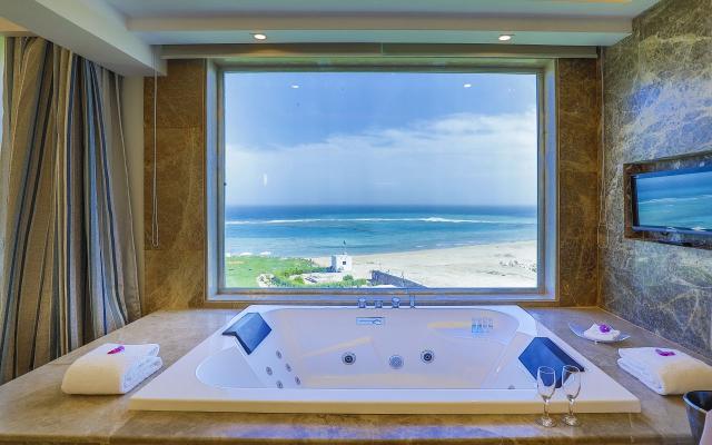 Panorama Suite (Adult Only+16)