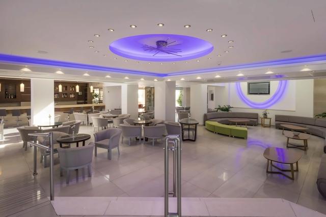 Tasia Maris Beach Hotel & Spa