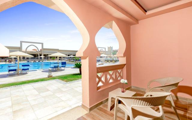 Standard Pool View