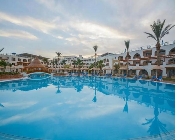 Pickalbatros Royal Grand Resort