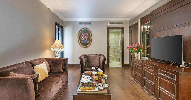 Sultan Suite
