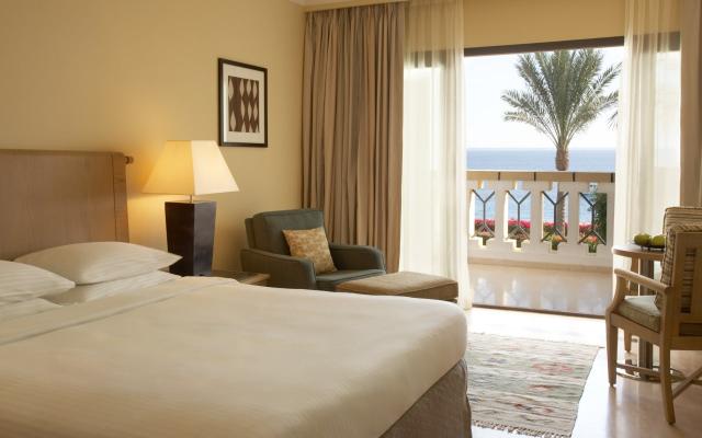 Front Sea View Room