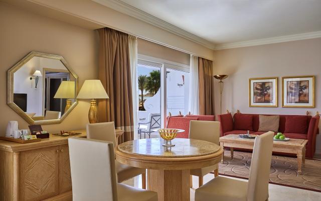 Executive Suite (2nd & 3rd Floor, Sea View)
