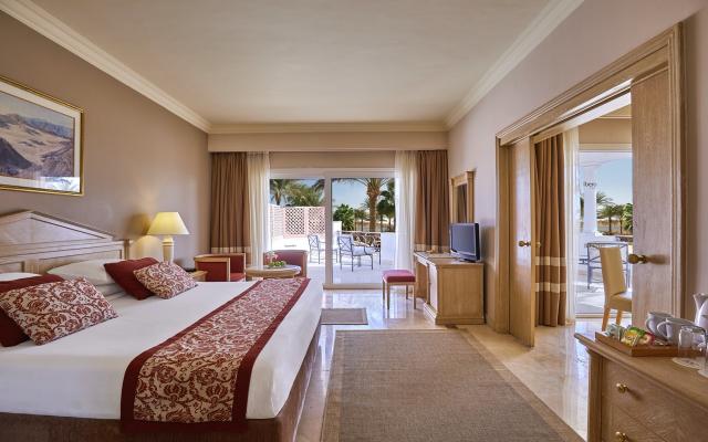 Executive Suite (2nd & 3rd Floor, Sea View)