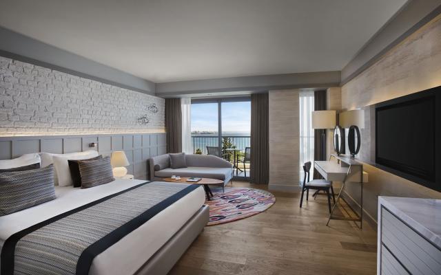 Deluxe Room Sea View