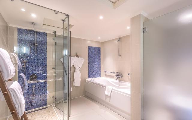 Suite Partial Sea View