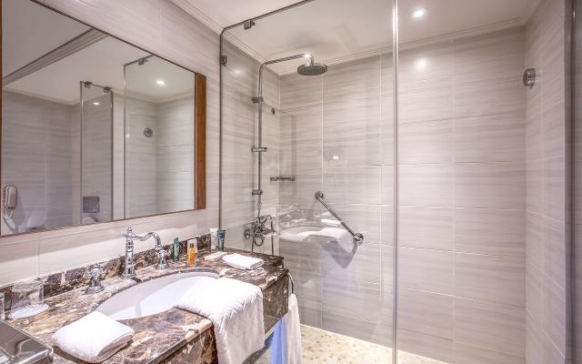 Suite Partial Sea View