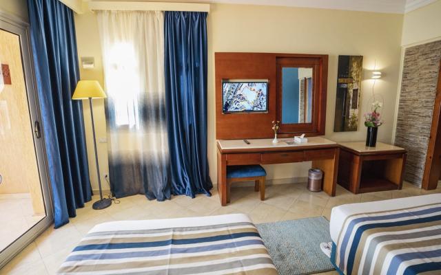 Standard Garden View Room
