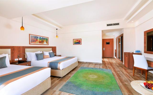 Standard Pool View Room