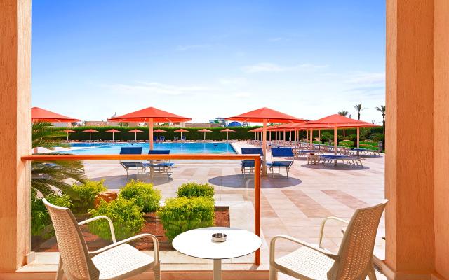 Standard Pool View Room