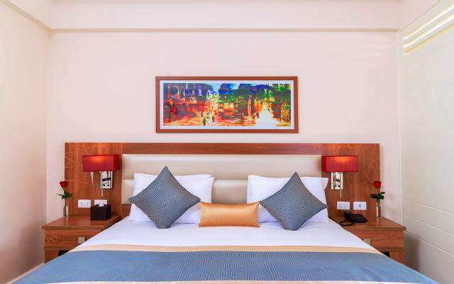 Family Pool View Room