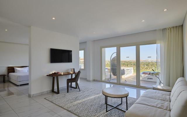 Penthouse Suite