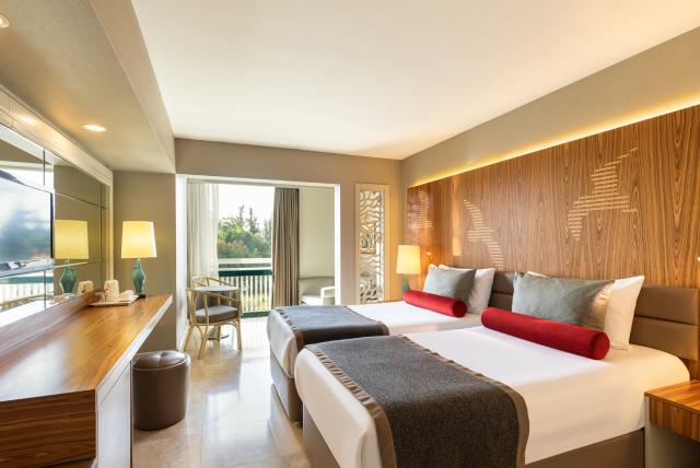 Standard Room Sea View With Balcony