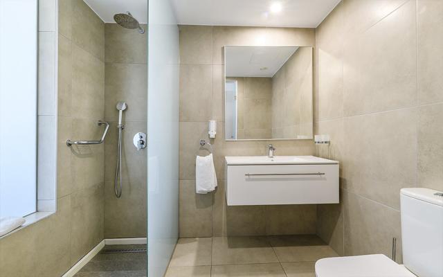 Deluxe Twin Room Inland View