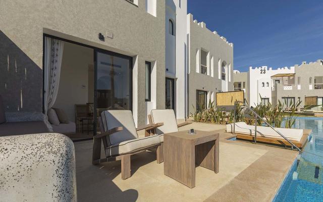 Junior Suite Swim Up PV (POSH CLUB) 