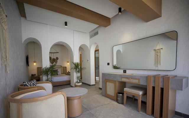 Tucana Pool Suite – PSV (POSH CLUB)