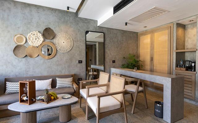 Tucana Pool & Jacuzzi Suite – PSV (POSH CLUB) 