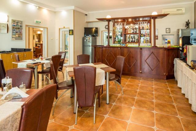Restaurace