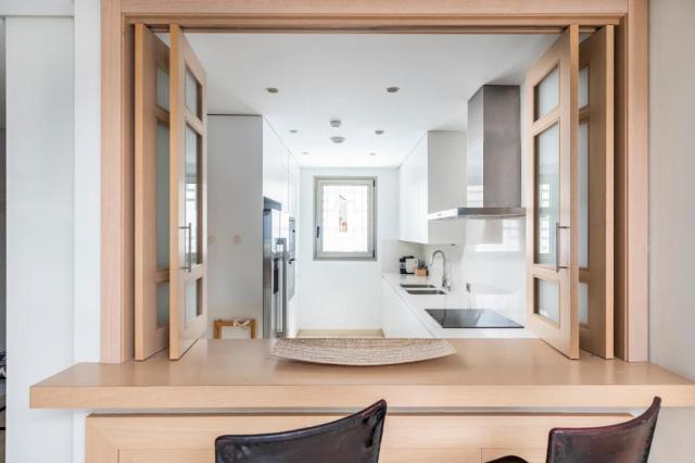 2 Bedroom Suite Partial Sea View