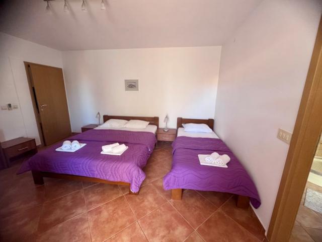 Dbl - Extra Bed