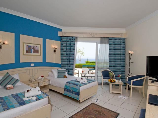Standard Direct Sea or Pool View