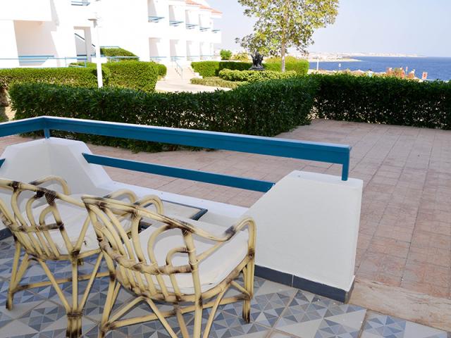Standard Direct Sea or Pool View