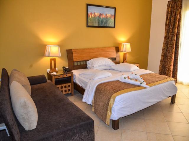 Superior Pool View Room