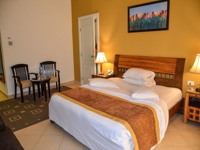 Superior Pool View Room