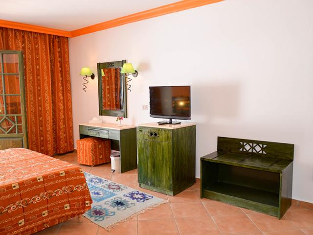 Standard Garden View Room