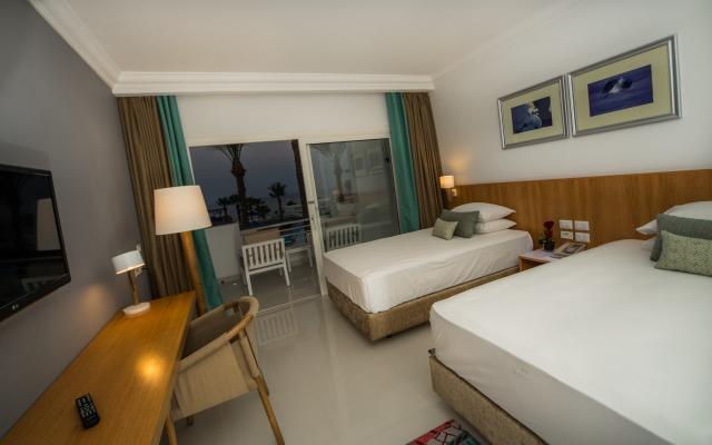 Standard Garden View Room