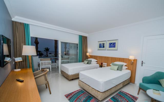 Premium Sea View Room