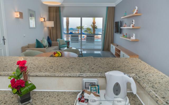 Premium Suite Sea View 