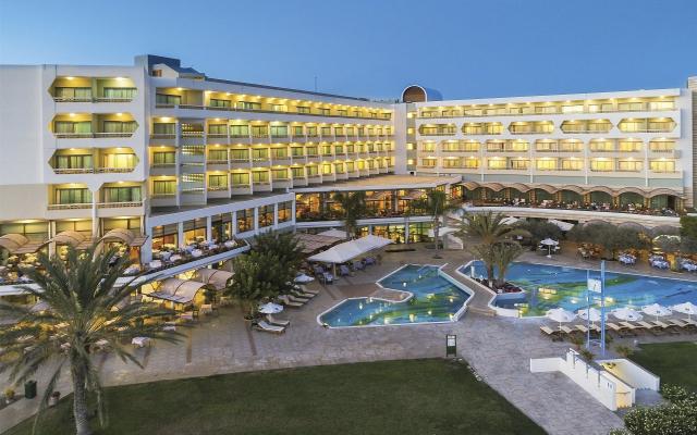 Athena Royal Beach