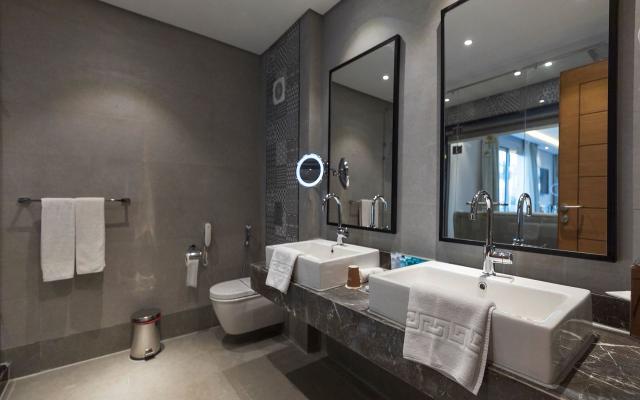 Diamond Suite