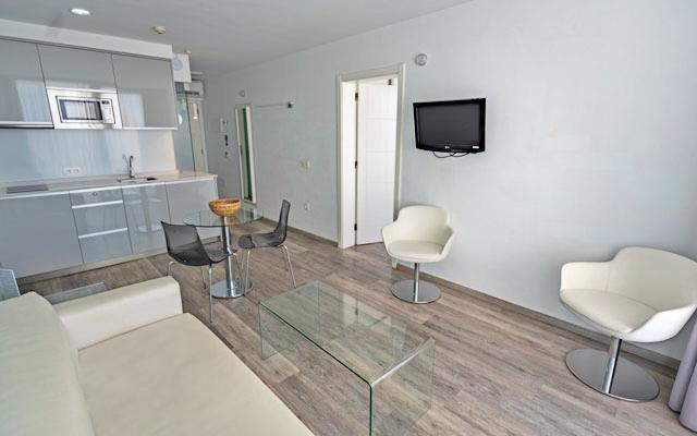 Suite sea view high floors