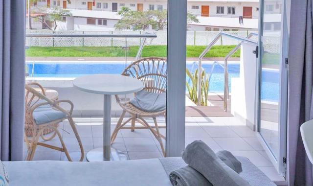 Junior Suite Swim Up