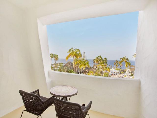 DBL (2AD) Balcony or Terrace, Club, Sea View