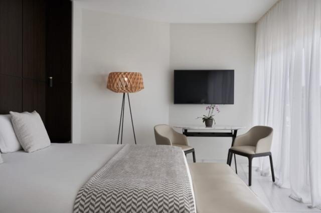 Junior Suite Sea View with outdoor whiripool