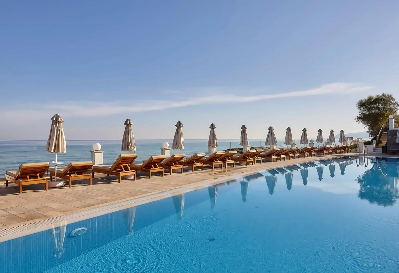 Alexander Beach Hotel & Village