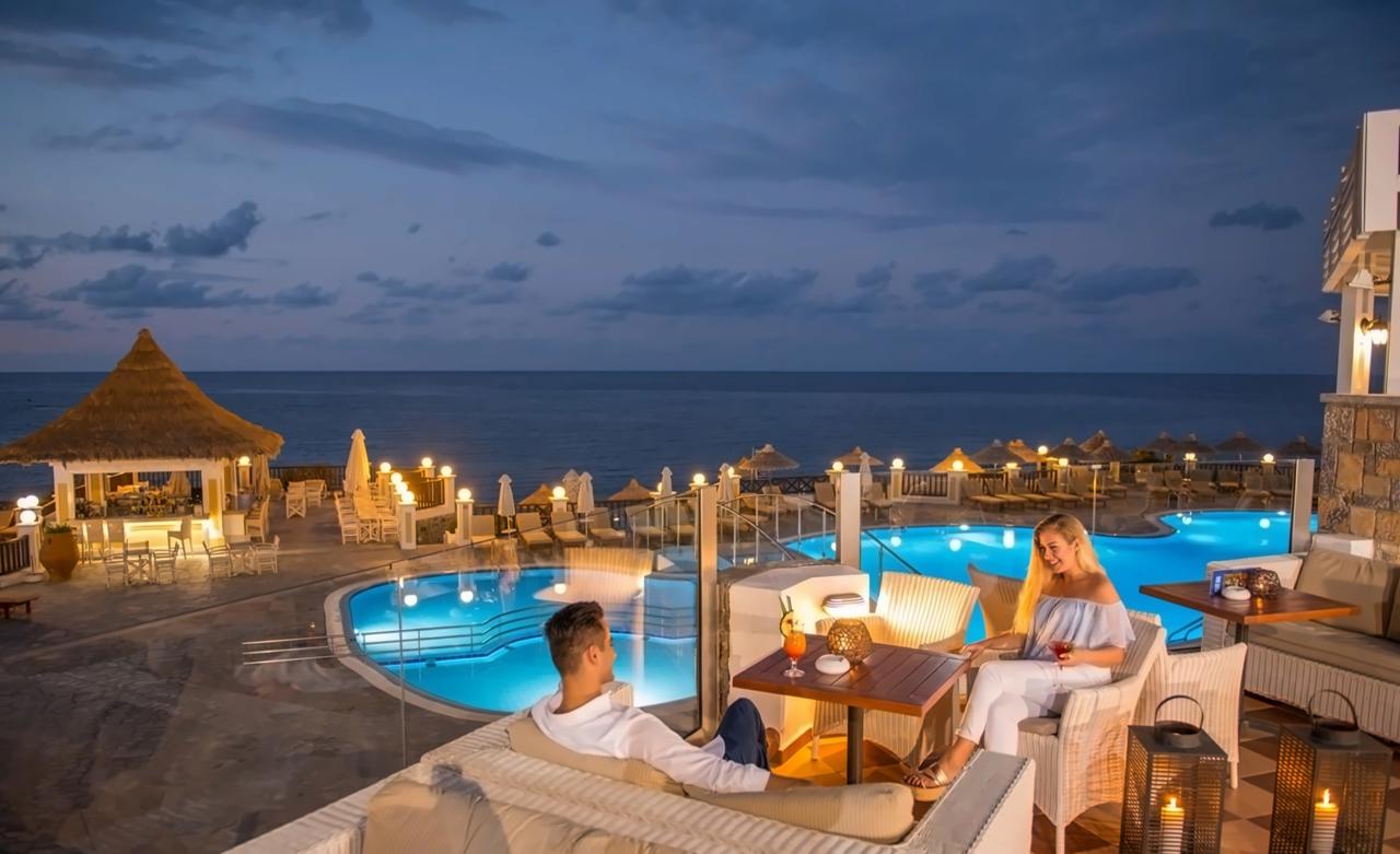 Alexander Beach Hotel & Village