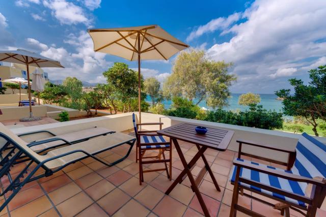 Bungalow Family Suite Sea View