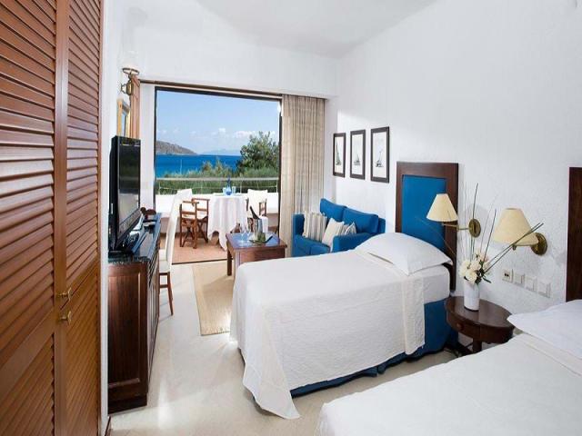 Classic Room Mountain View/ Side Sea View/ Sea View