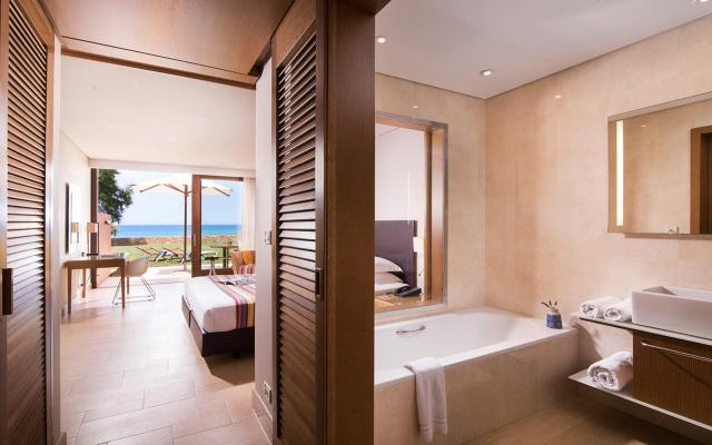 Bungalow Superior Sea Front 