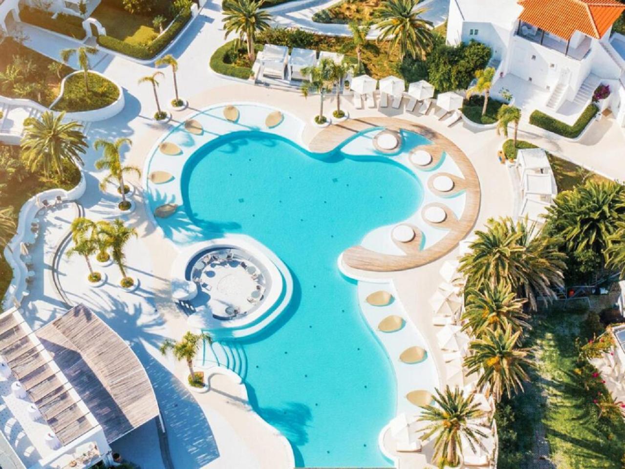 Caramel a Grecotel Resort to Live