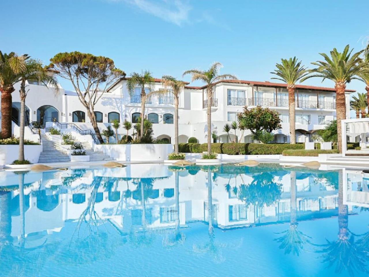 Caramel a Grecotel Resort to Live