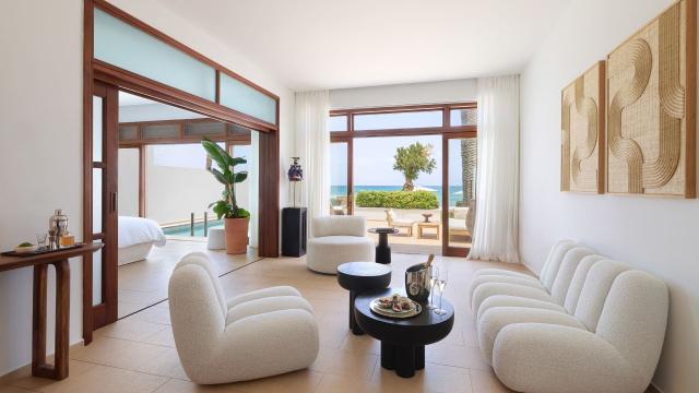 Junior Presidential Villa, Sea Front With Private Pool & Garden