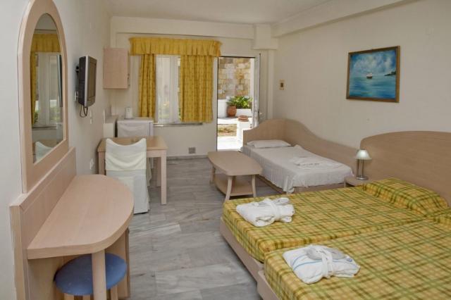 Family Room 1 Bedroom