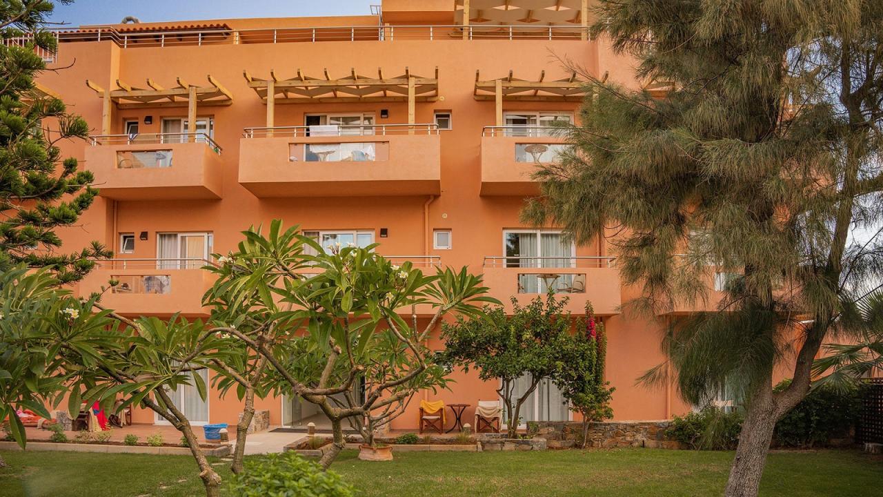 High Beach Resort