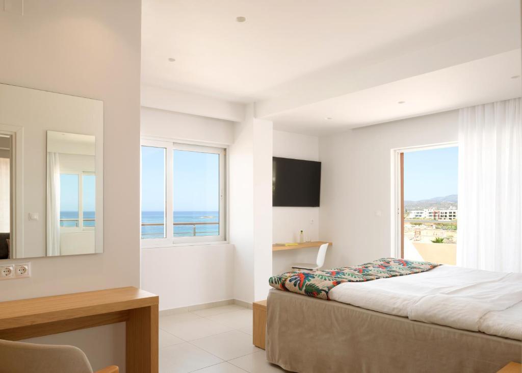 Panorama Suite Sea View