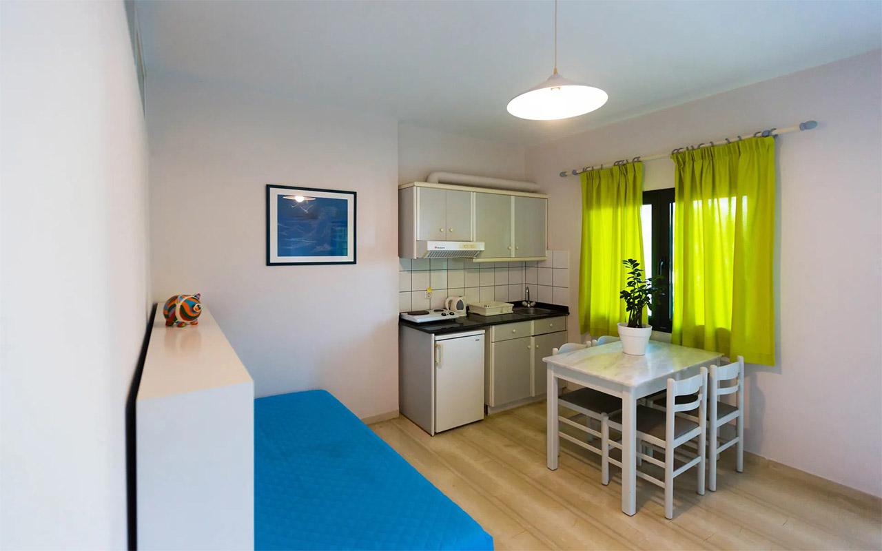 One Bedroom Apartment A/C